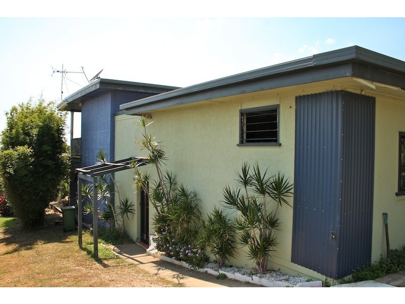 17 Ferguson Street, Emu Park QLD 4710