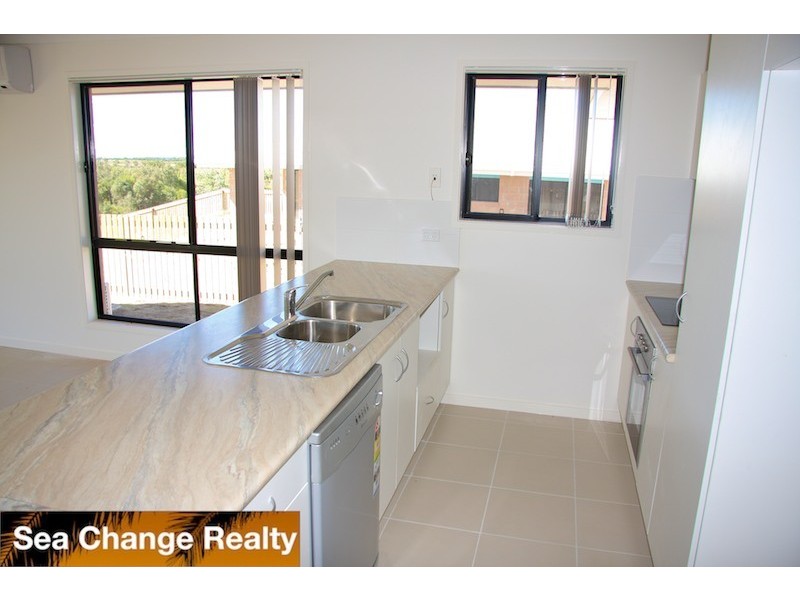 14 The Ridge Way, Emu Park QLD 4710