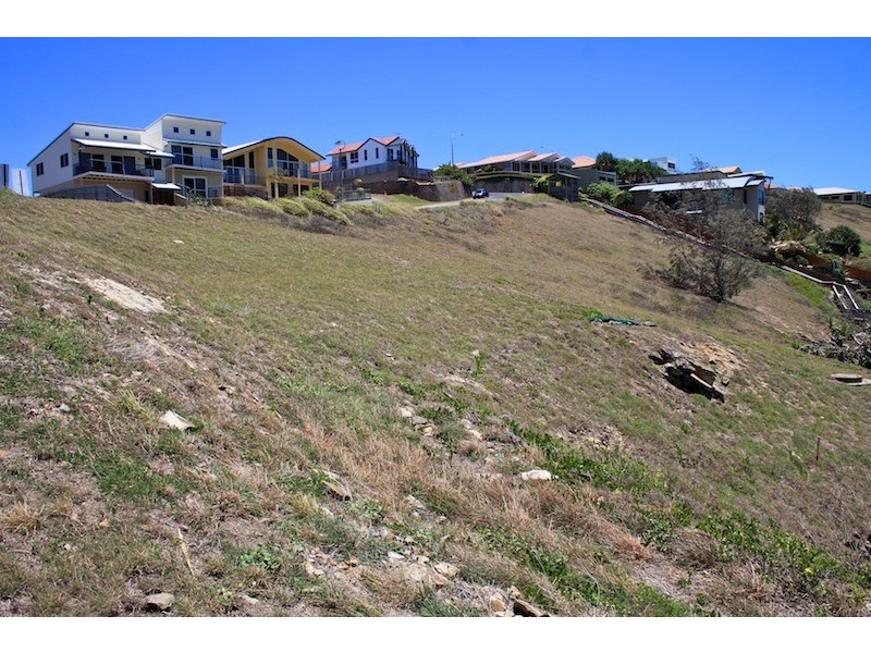 8 Amoria Avenue, Emu Park QLD 4710