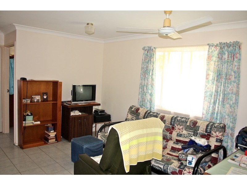 8 Claude Street, Emu Park QLD 4710