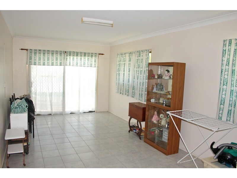 8 Claude Street, Emu Park QLD 4710