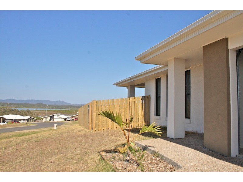 2 The Peak, Emu Park QLD 4710