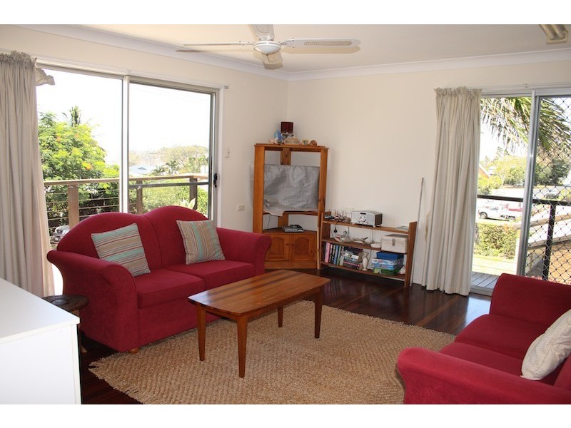 10 Arthur Street, Zilzie QLD 4710