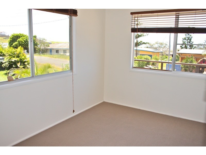 10 Arthur Street, Zilzie QLD 4710