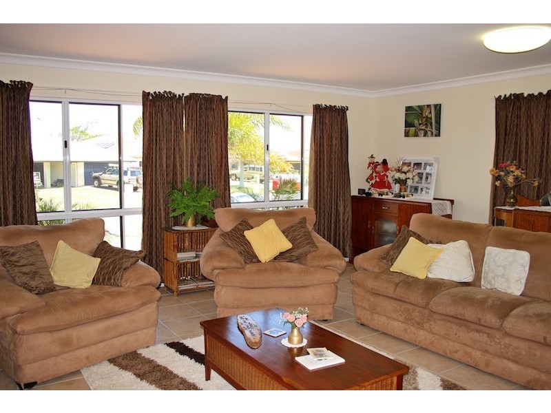 13 San Marino Way, Zilzie QLD 4710