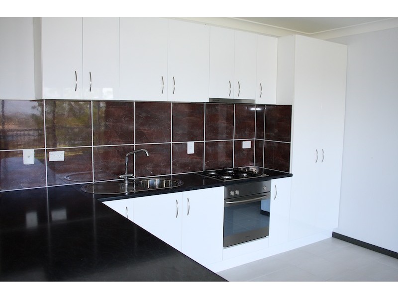 92 Larnach Street, Emu Park QLD 4710