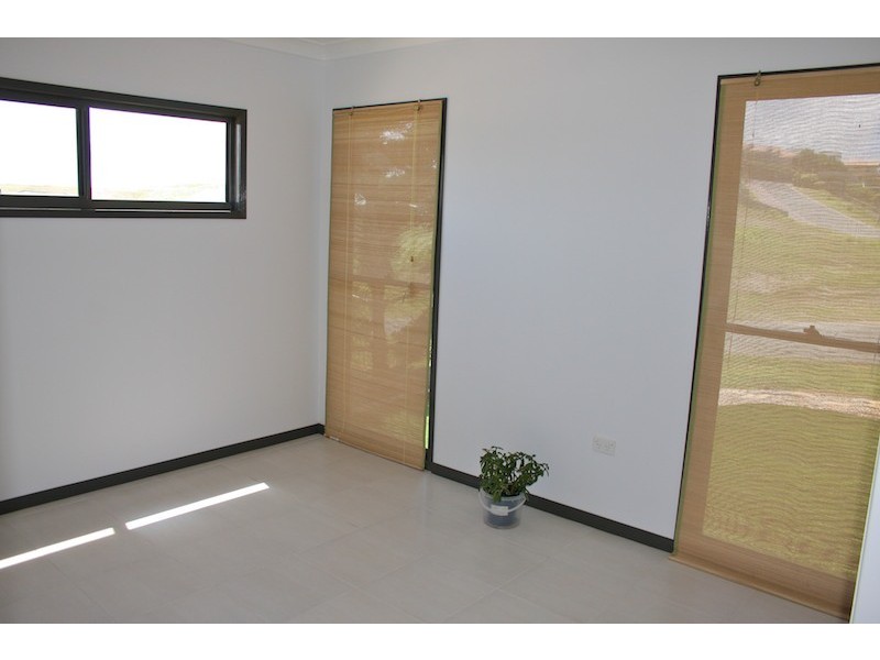 92 Larnach Street, Emu Park QLD 4710