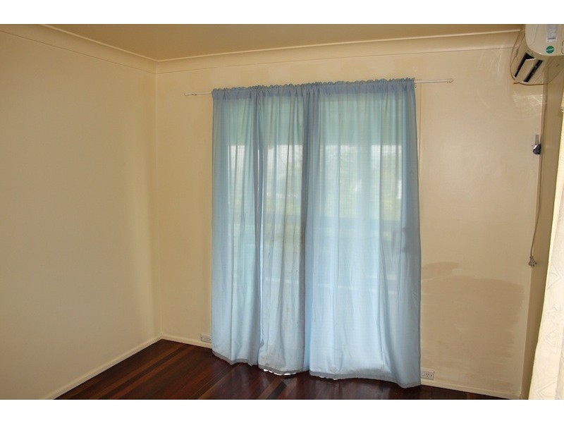 27  Fountain Street, Emu Park QLD 4710