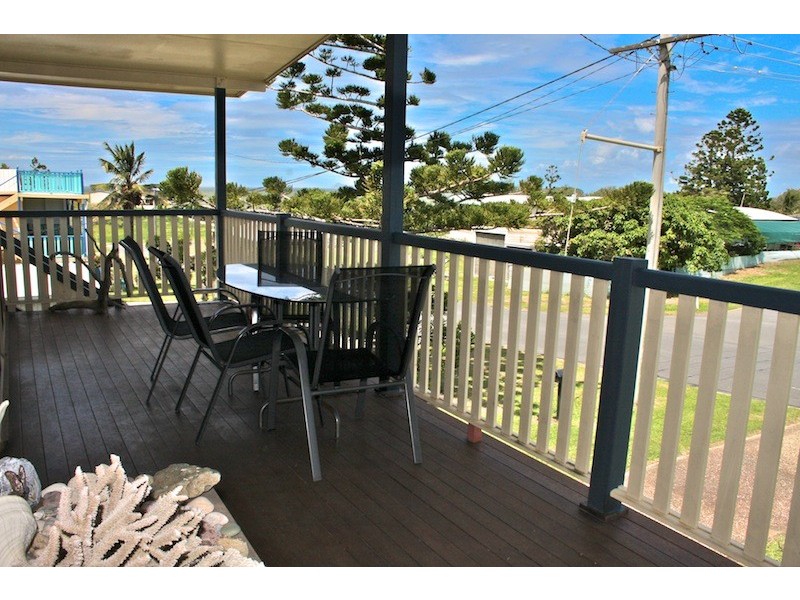 29  Lindsay Street, Emu Park QLD 4710