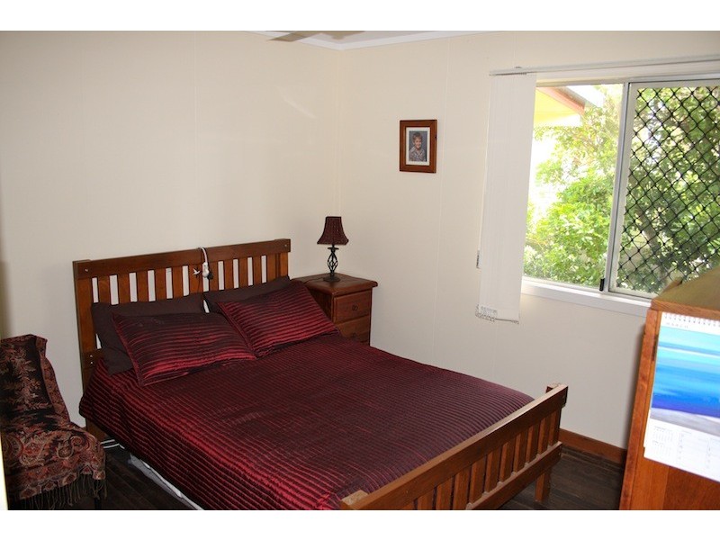 29  Lindsay Street, Emu Park QLD 4710