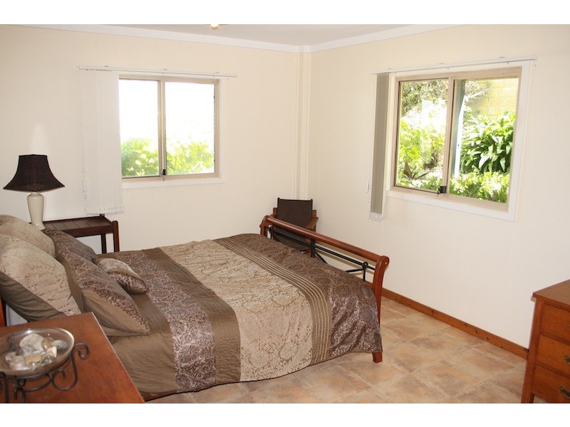 29  Lindsay Street, Emu Park QLD 4710