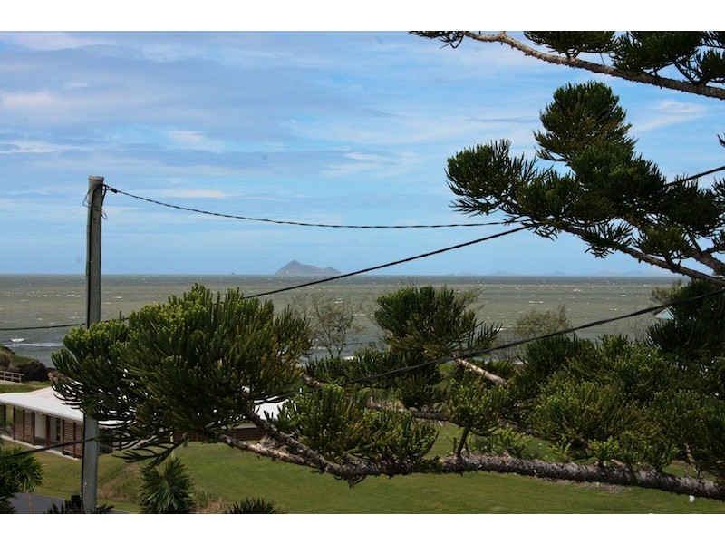 29  Lindsay Street, Emu Park QLD 4710