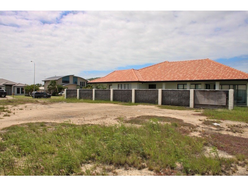 25 Sorrento Way, Zilzie QLD 4710