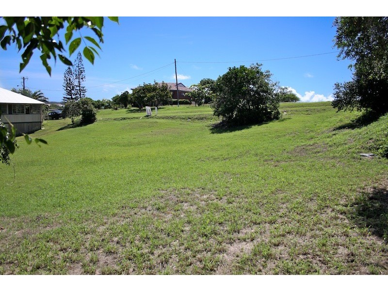 22 Bright Street, Emu Park QLD 4710