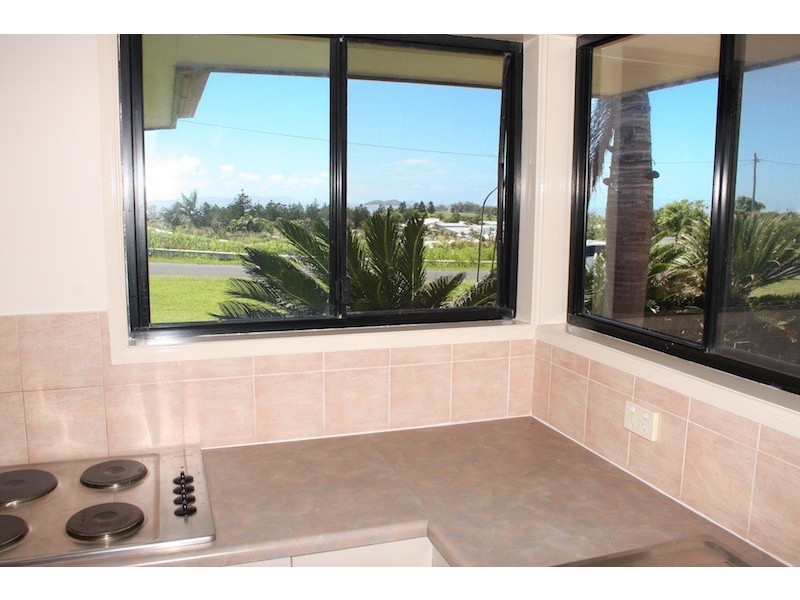40 Bright Street, Emu Park QLD 4710