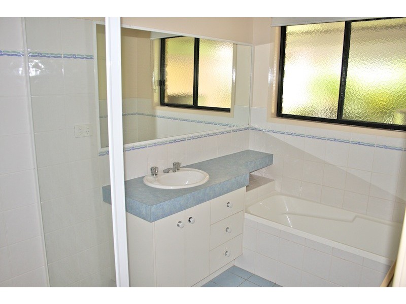 40 Bright Street, Emu Park QLD 4710