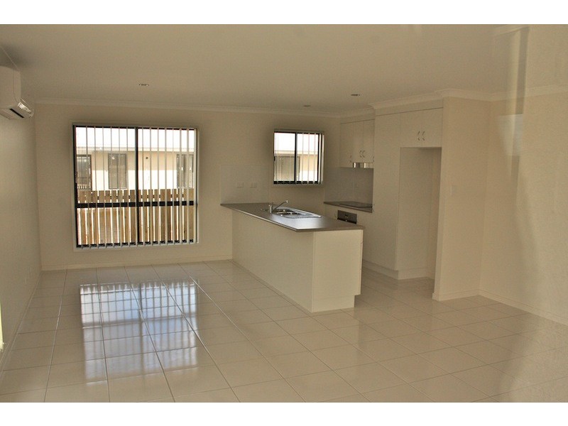 28  Falcon Crest, Emu Park QLD 4710
