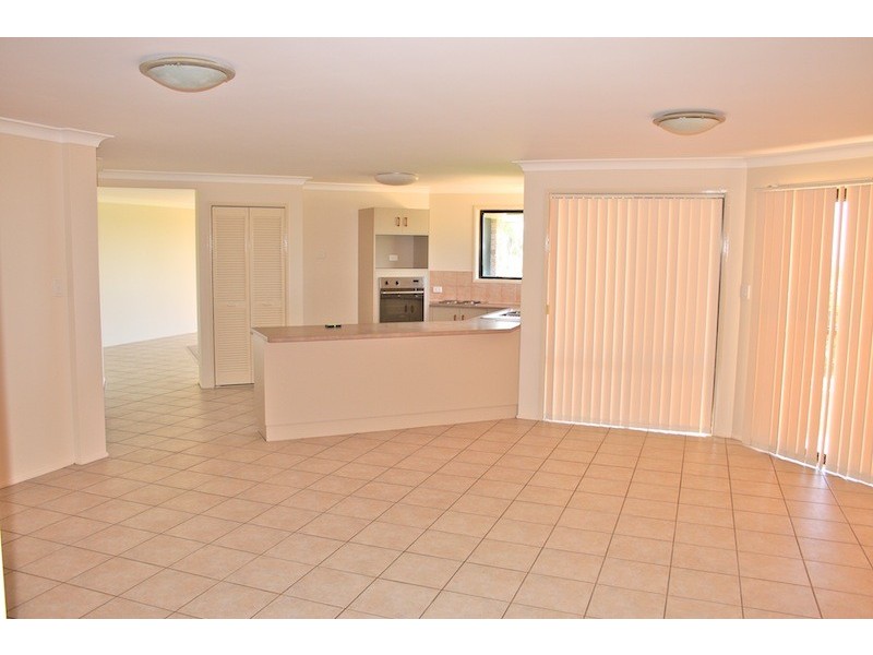 40 Bright Street, Emu Park QLD 4710