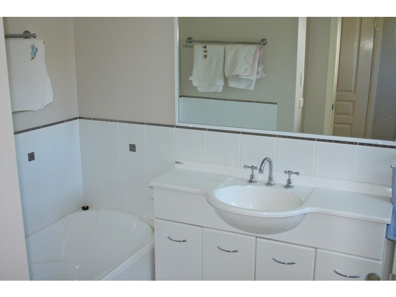 40 Paradise Way, Emu Park QLD 4710