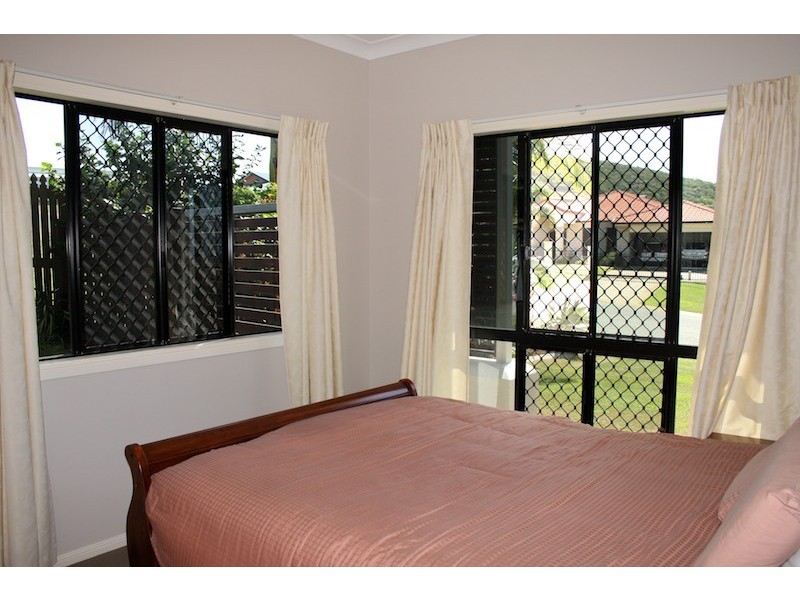 40 Paradise Way, Emu Park QLD 4710