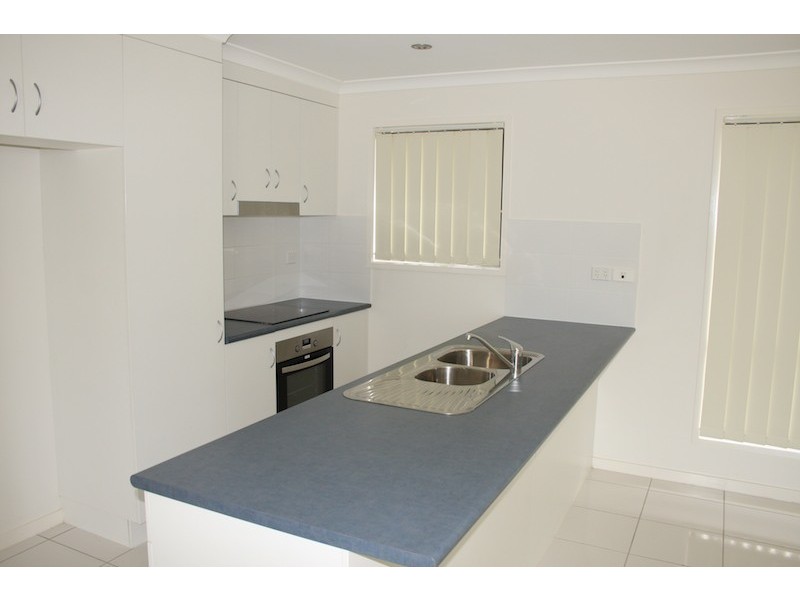 2 The Ridge Way, Emu Park QLD 4710