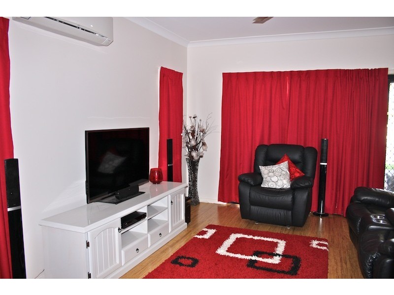 21 Amalfi Drive, Zilzie QLD 4710