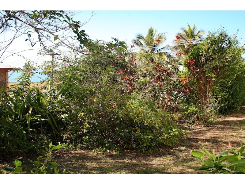 7 McLeod Street, Emu Park QLD 4710