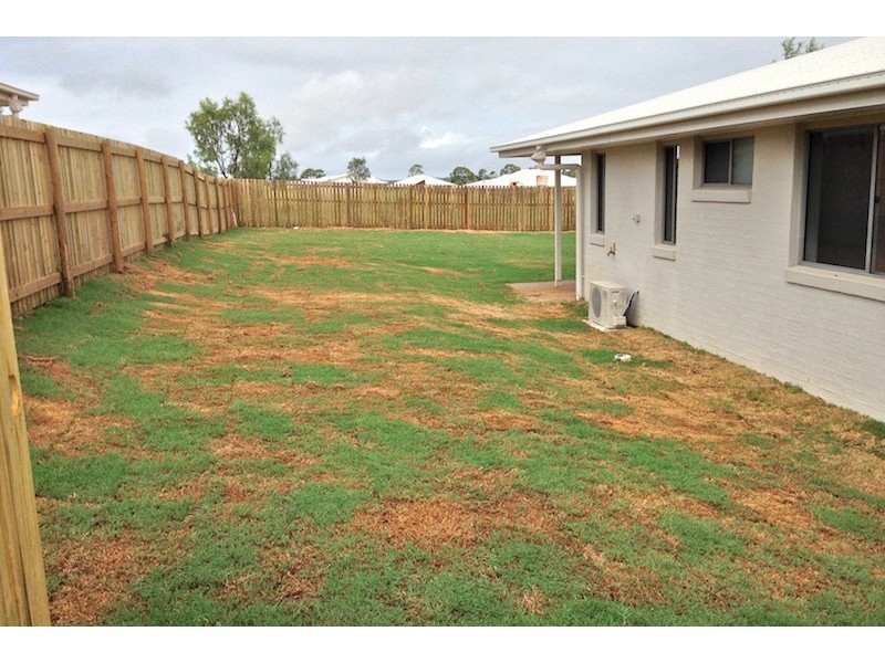 15 Taramoore Road, Gracemere QLD 4702