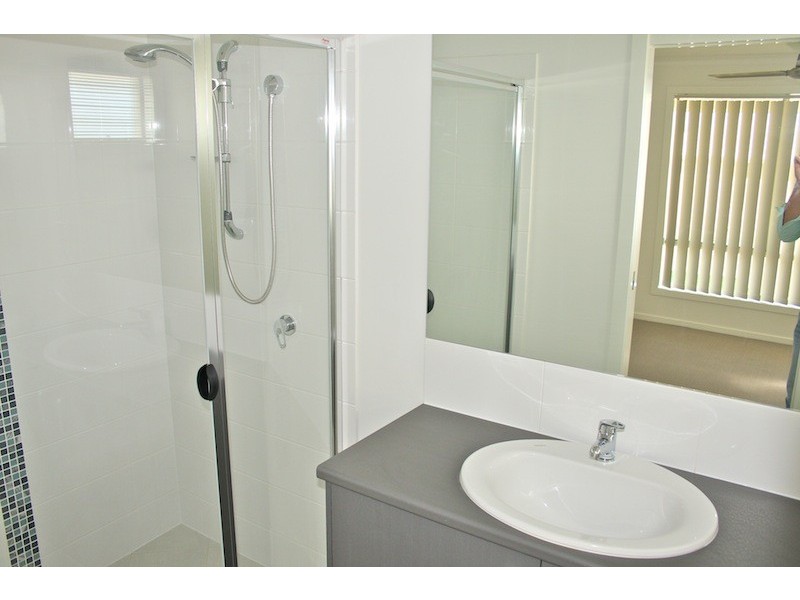 11 Taneille Court, Gracemere QLD 4702