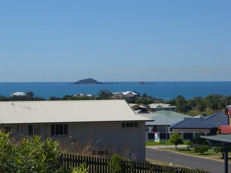 13 Haven Road, Emu Park QLD 4710