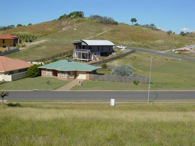 13 Haven Road, Emu Park QLD 4710