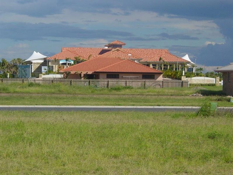 8 Sorrento Way, Zilzie QLD 4710