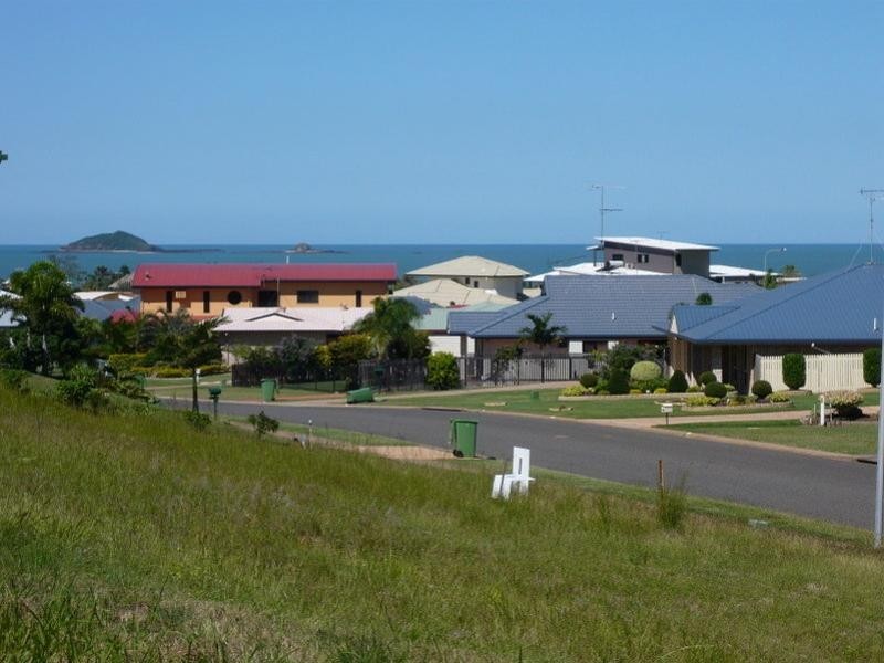 7 Haven Road, Emu Park QLD 4710