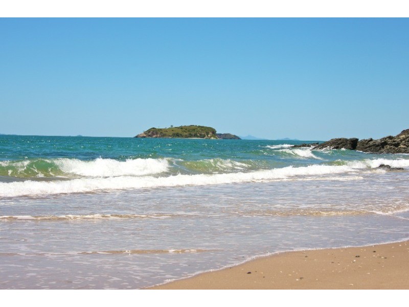 11 Amoria Avenue, Emu Park QLD 4710