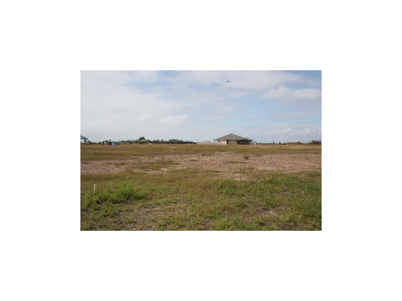 5 & 9 Eagle Heights Road, Zilzie QLD 4710