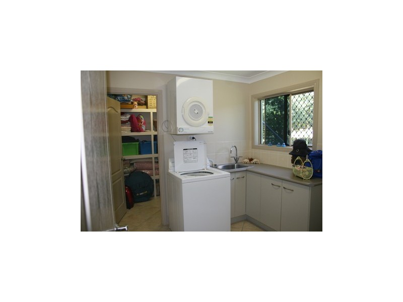 15 Arthur Street, Zilzie QLD 4710