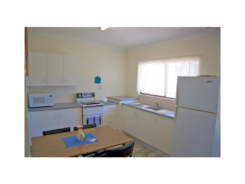 3 Camellia Street, Kinka Beach QLD 4703