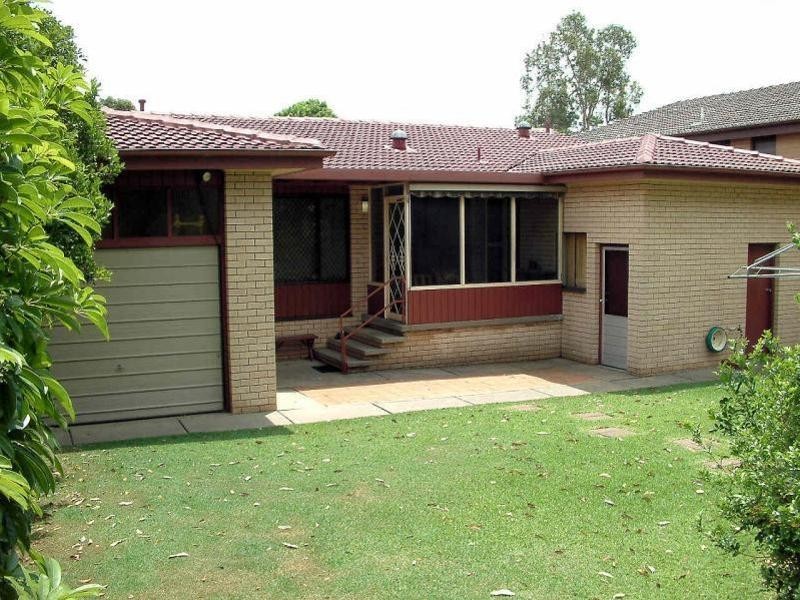 Eleebana NSW 2282