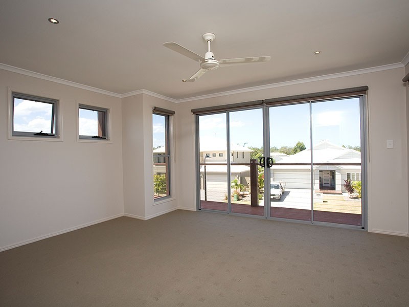 23 Elkington Circuit, North Lakes QLD 4509