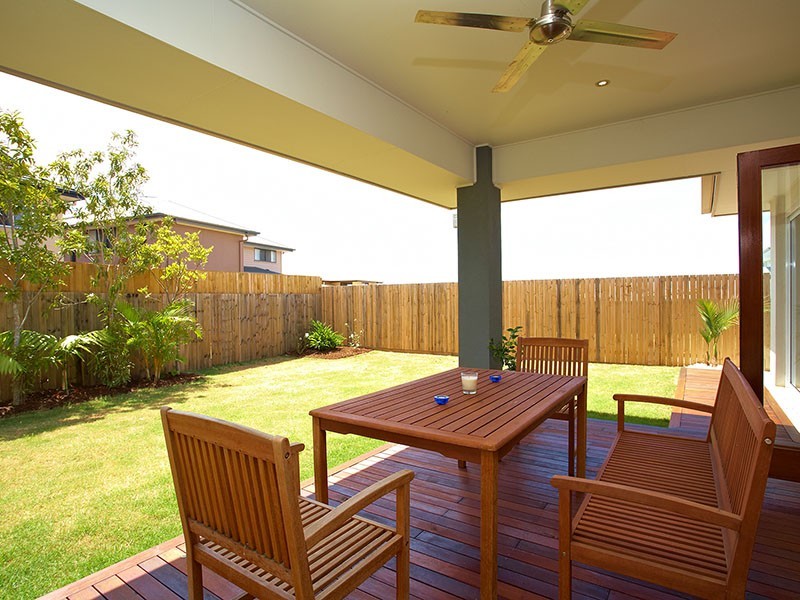 16 Ballesteros Street, North Lakes QLD 4509