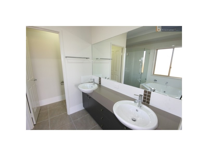 10 Gibbs Street, North Lakes QLD 4509