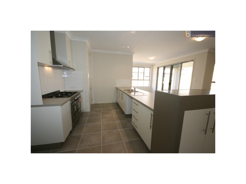 23  Kowari Crescent, North Lakes QLD 4509