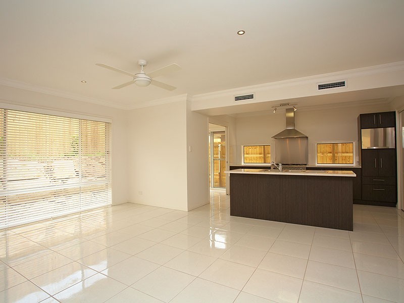 4 Bettong Place, North Lakes QLD 4509