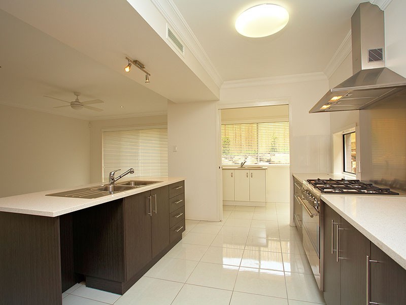 4 Bettong Place, North Lakes QLD 4509