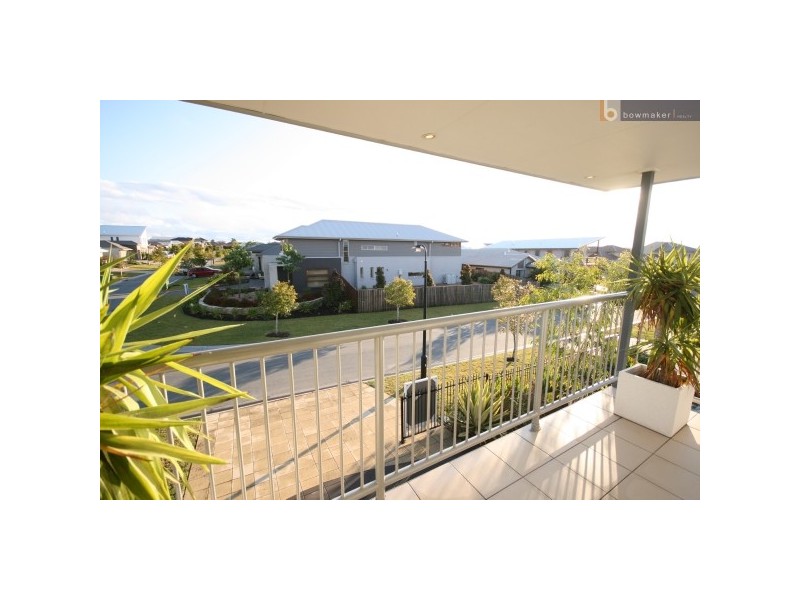 32 Elkington Circuit, North Lakes QLD 4509