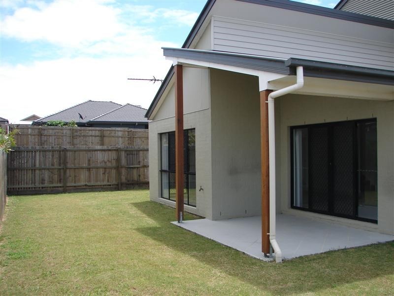 6  Kennedia Court, North Lakes QLD 4509