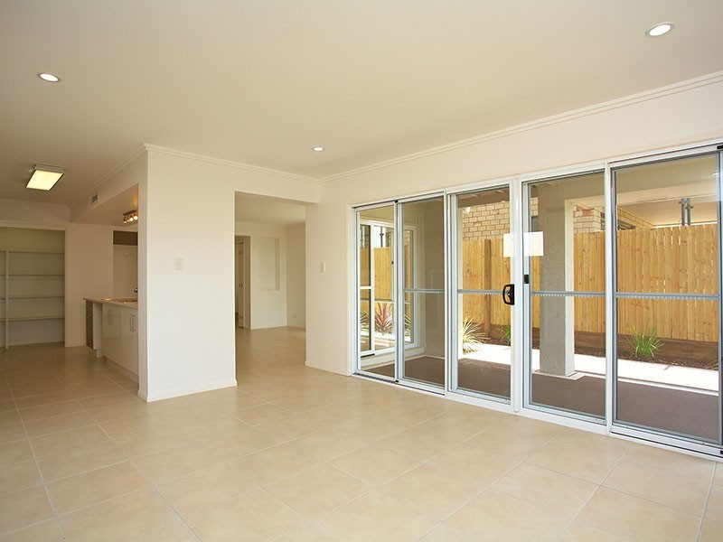 10  Franklin Street, North Lakes QLD 4509