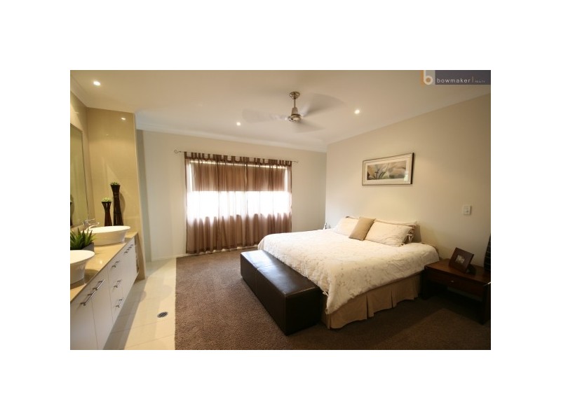 16 Backhousia Court, North Lakes QLD 4509