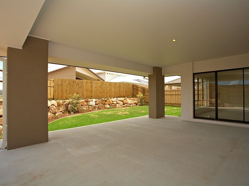9  Klien Circuit, North Lakes QLD 4509