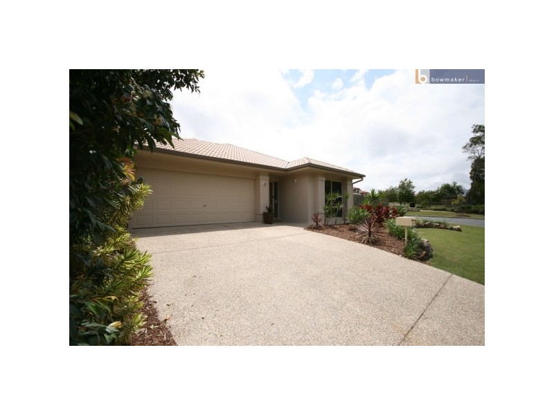 8 Peron Crescent, North Lakes QLD 4509
